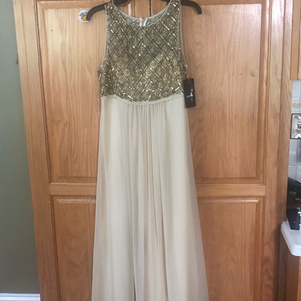 JS Boutique evening gown. New with tags. Size 8